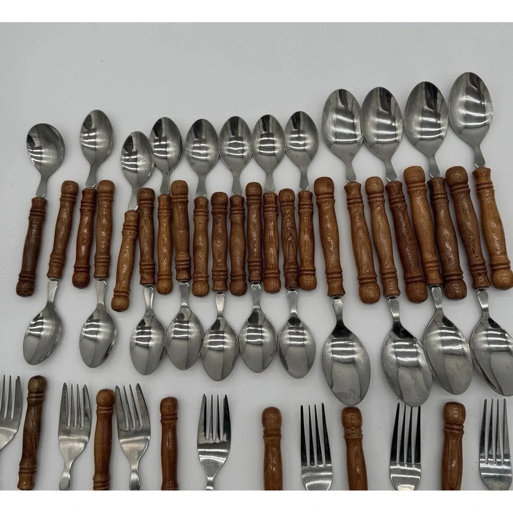 VTG Lifetime Cutlery Old Homestead Stainless Wood Handle Flatware Set 43‎ Pcs